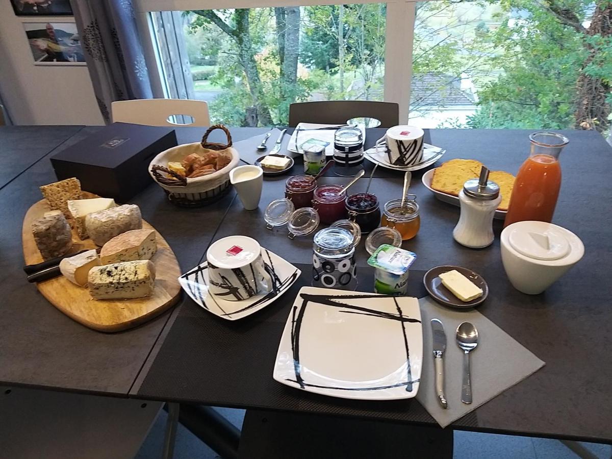 Le Grand Val Bed & Breakfast Lavastrie Dış mekan fotoğraf
