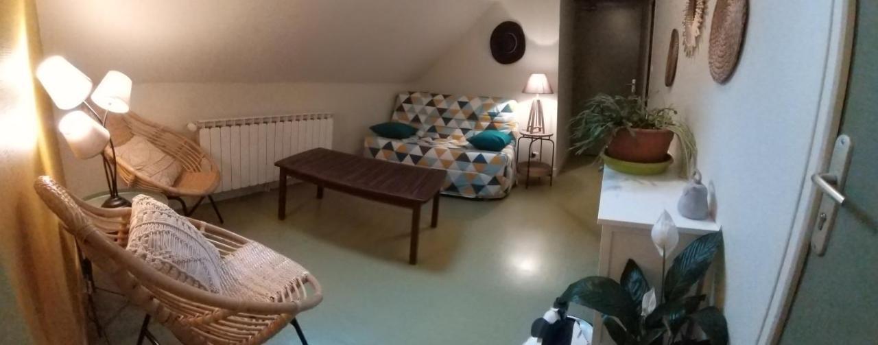 Le Grand Val Bed & Breakfast Lavastrie Dış mekan fotoğraf